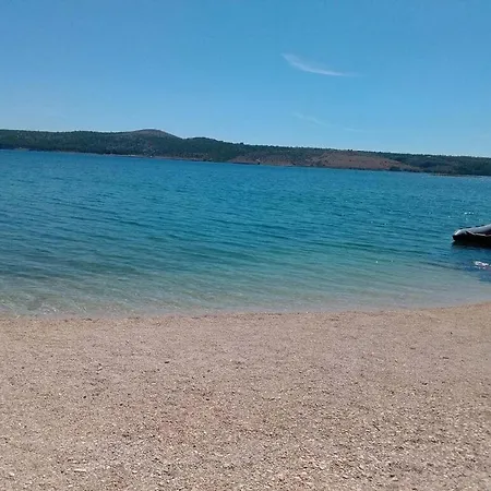 Gora Вилла